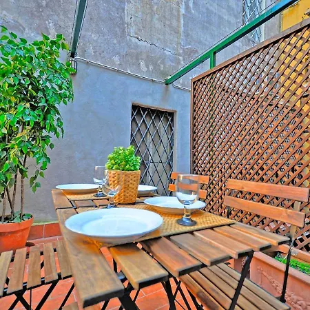 Terrace Governo Vecchio Lägenhet